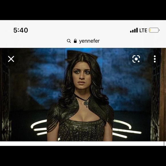 ISO yennefer cosplay - Picture 2 of 4